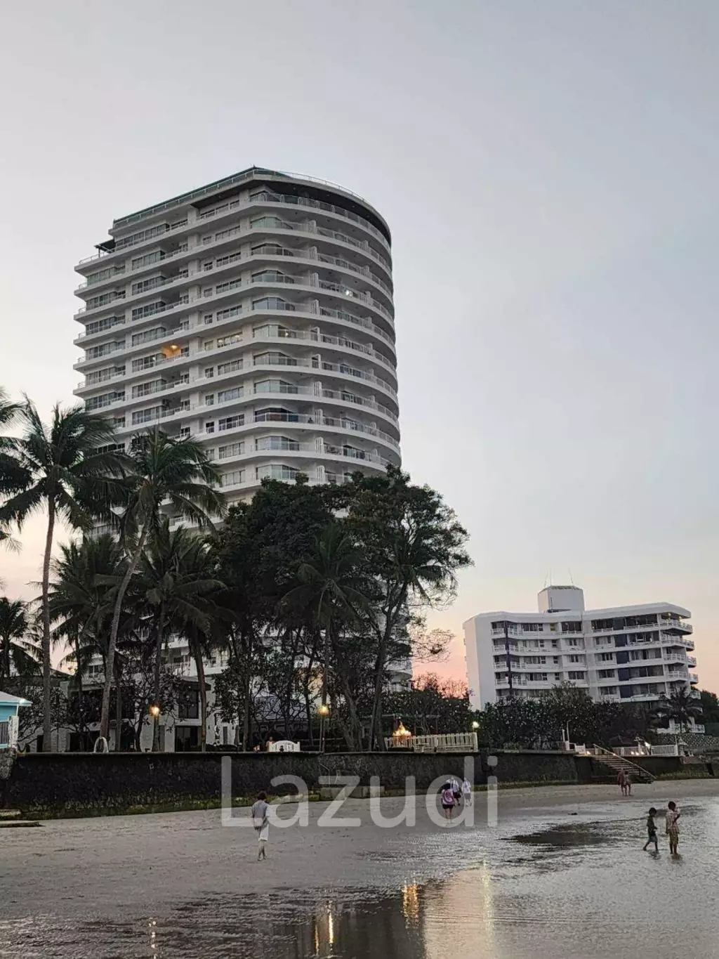 Ultra Luxury Beachfront Condo with Stellar Ocean Views in Baan Thew Kluen