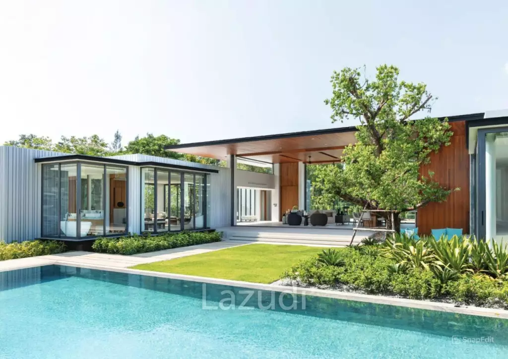 4 Bed 5 Bath 430.90 SQ.M Botanica Chalong Bay