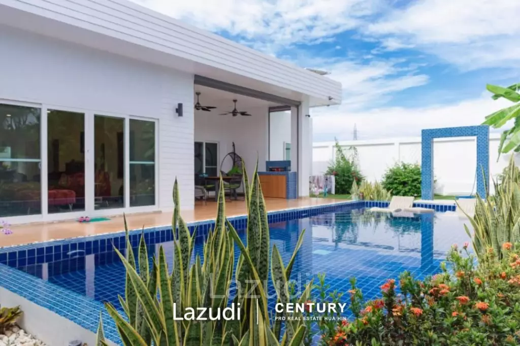 MODA TEMPO : Villa Ultra – Unique styling with Studio/1 bed guest house