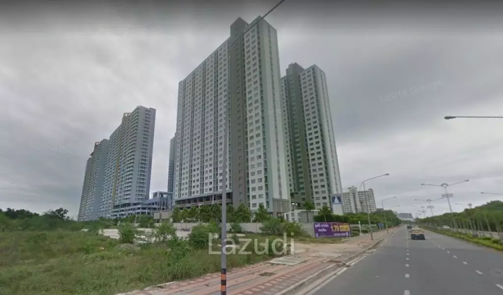 Lumpini Seaview Jomtien Condominium for Sale