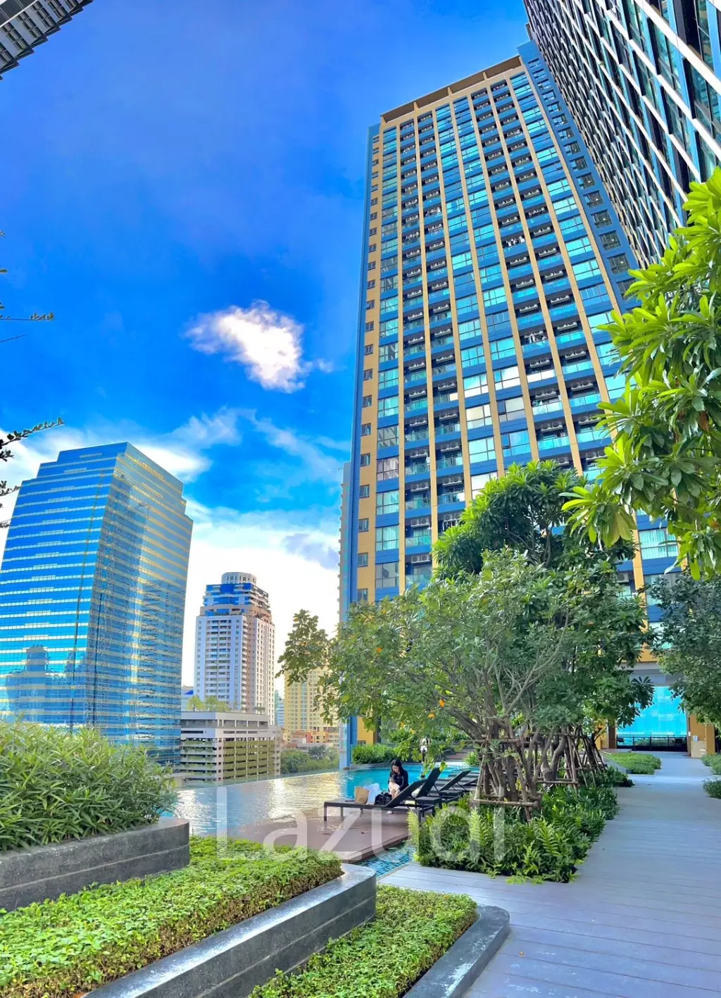 1 Bedroom 1 Bathroom 27 SQ.M. Condo For Sasle