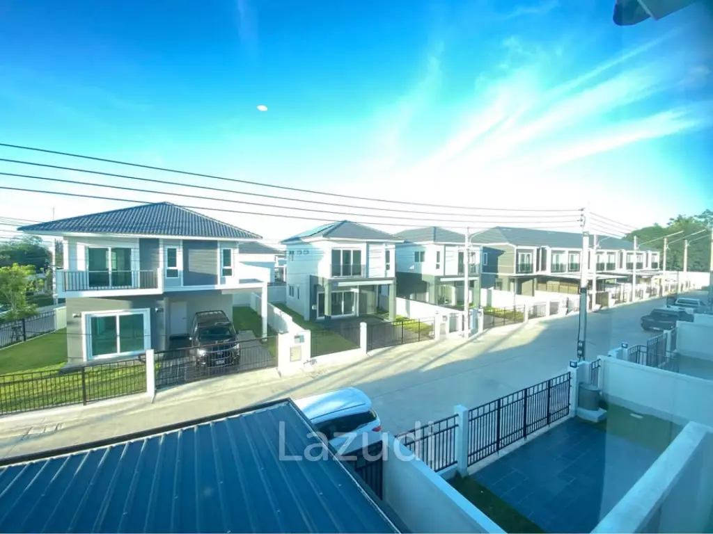 3-Bedroom House For Rent At Supalai Bella Vichit