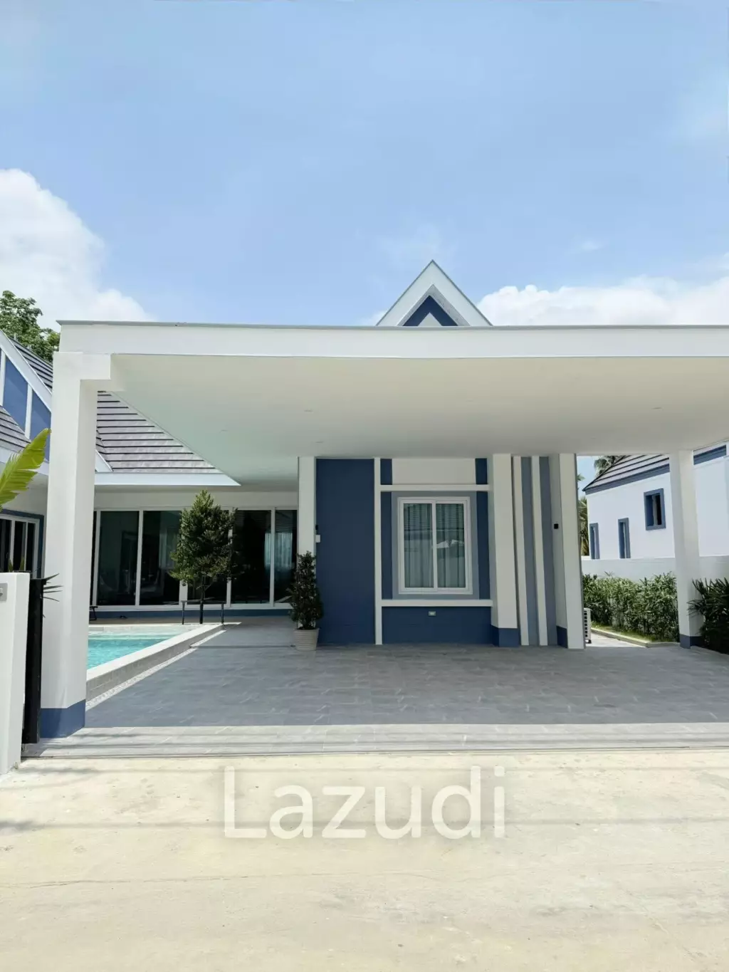 5 Bedrooms 5 Bathrooms 260 SQ.M. Araya Home