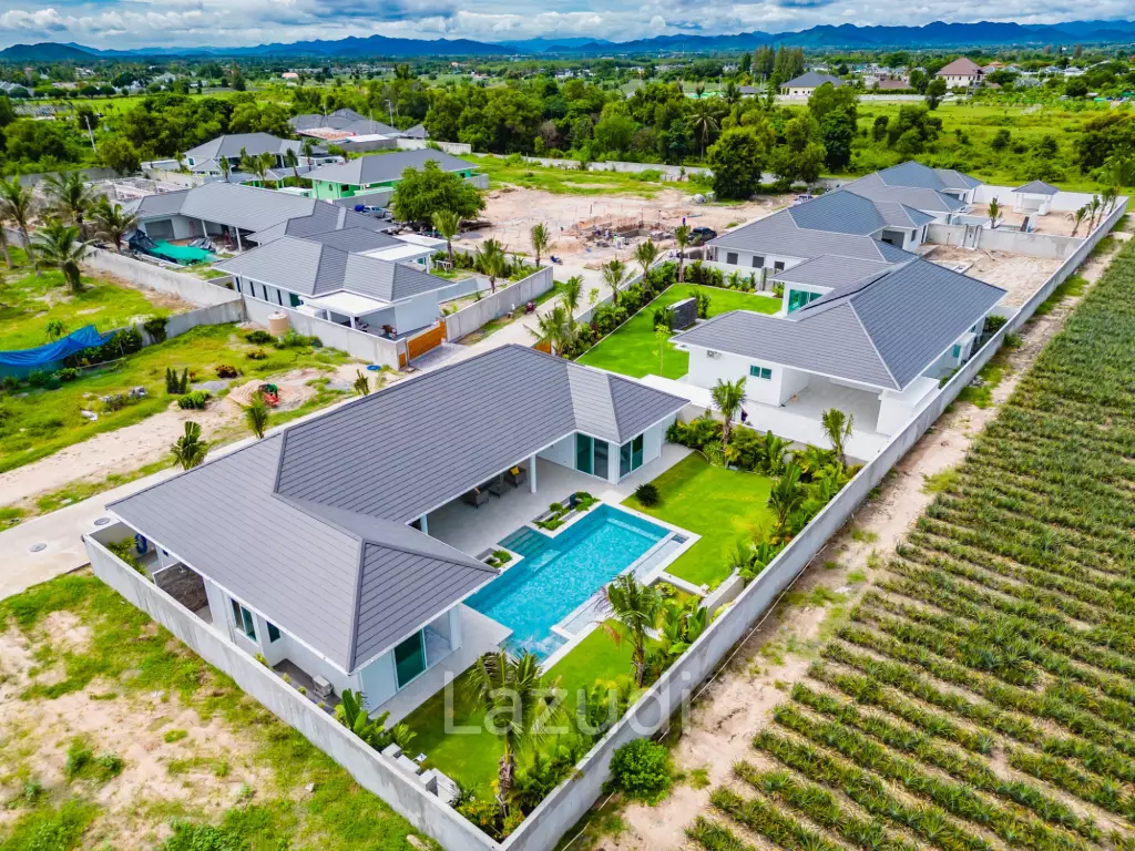 Modern Villa with Pool in Hua Hin Palm Avenue 5
