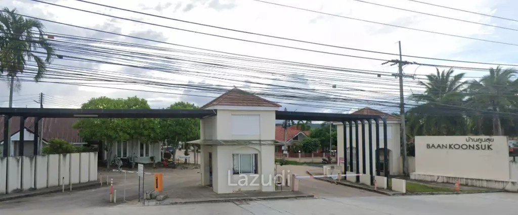 5 Bedrooms 6 Bathrooms 222 SQ.M. Baan Koon Suk