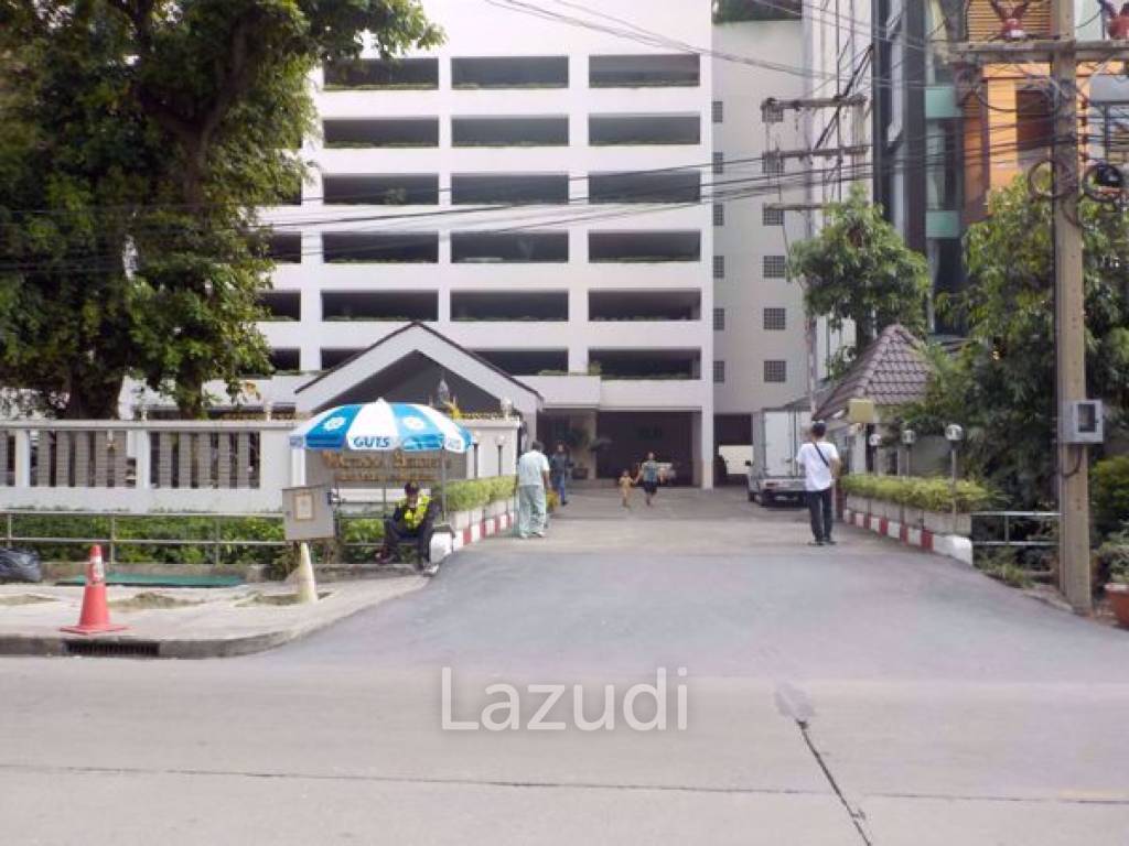 Wattana Heights Condominium