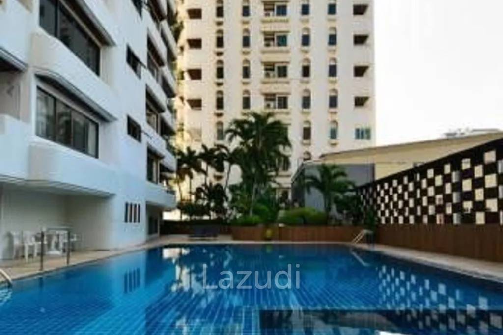 Wattana Heights Condominium