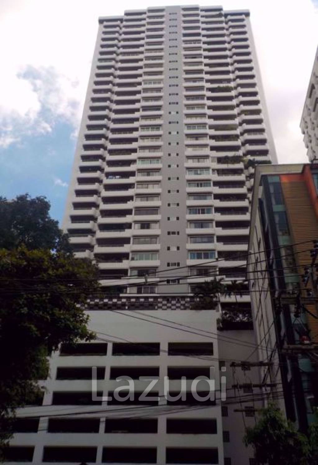 Wattana Heights Condominium