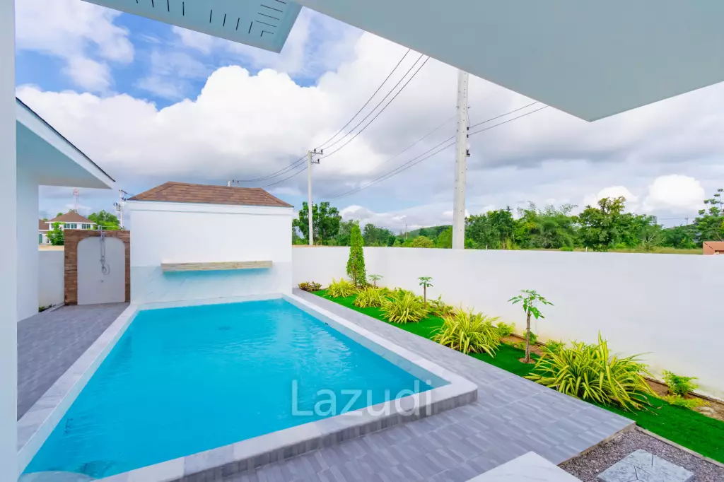 Modern Villa Oasis in Thap Tai Hua Hin