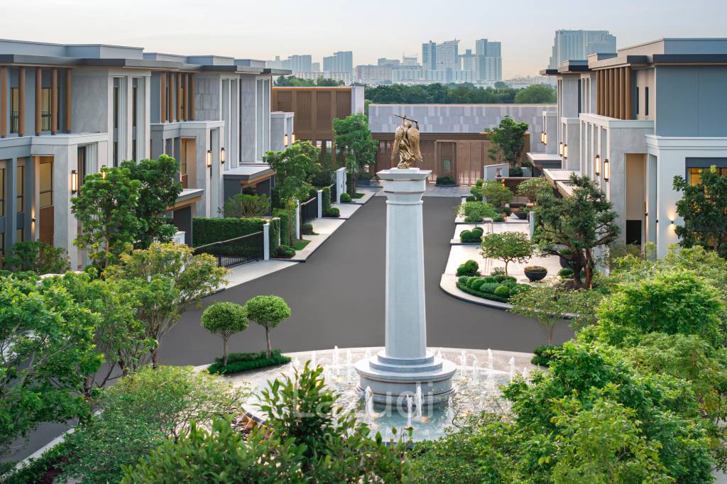 CINQUIÈME Krungthep Kreetha