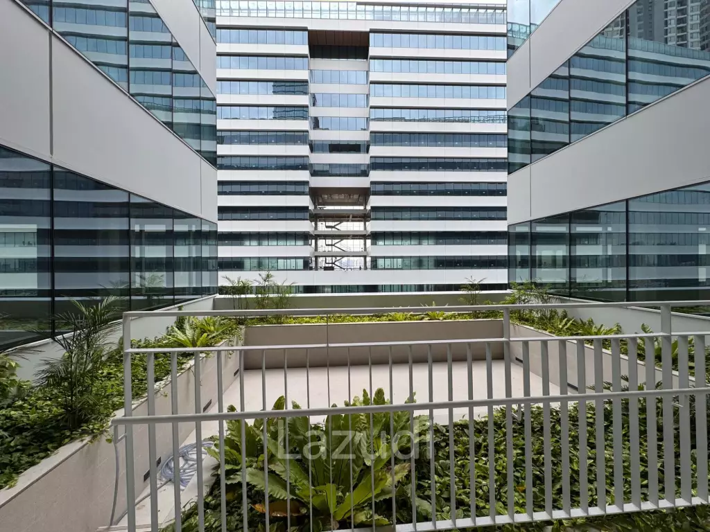 Modern Unfurnished Office Space in Phra Khanong Bangkok