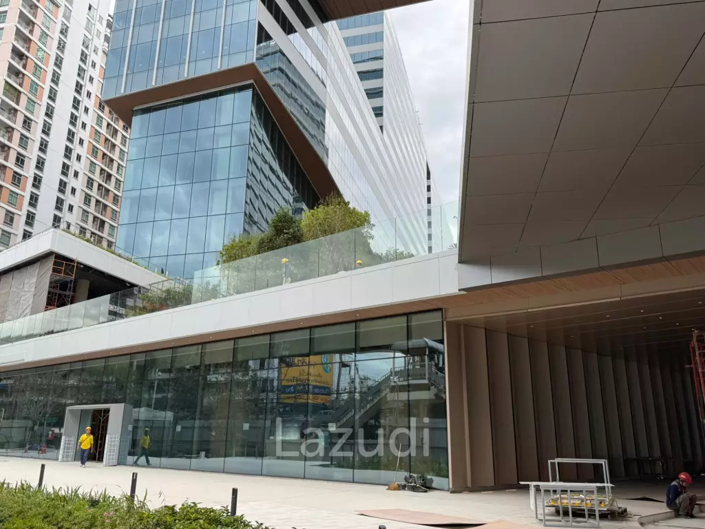 Modern Unfurnished Office Space in Phra Khanong Bangkok
