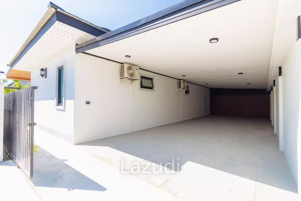 Modern 200 sqm pool villa in Hin Lek Fai Hua Hin