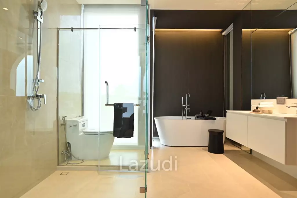 3 Bed 4 Bath Townhouse For Sale in CANVAS Rama 9