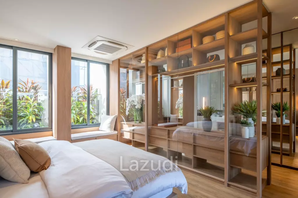 389 sqm modern detached home in Bang Chak Prakanong Bangkok