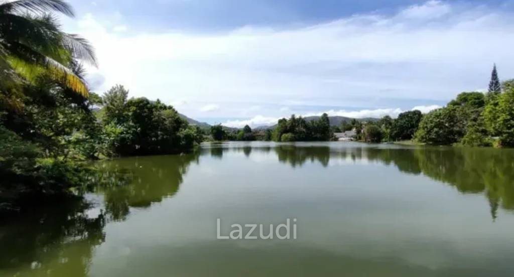 บ้านชวนชื่น ลากูน
