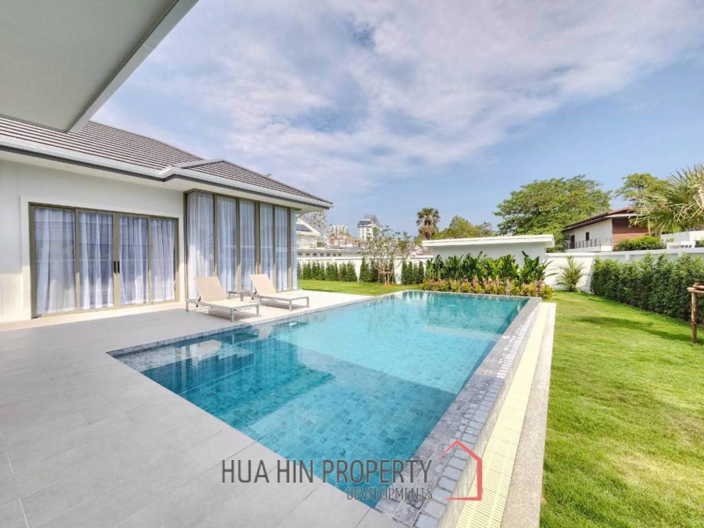 WE by sirin pool villa huahin