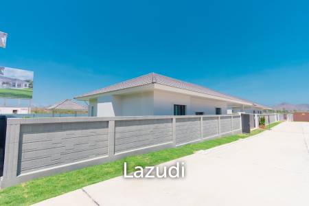 La Vallee Raintree Residence