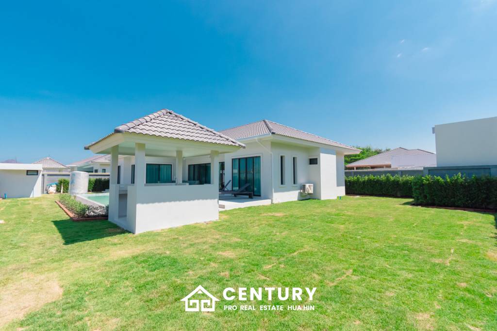 La Vallee Raintree Residence