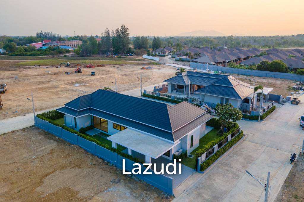 L'UX VILLA Private Pool Villas