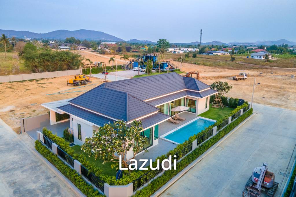 L'UX VILLA Private Pool Villas