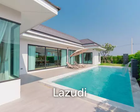 เลอ ลักซ์ วิลล่า (L'UX VILLA Private Pool Villas)