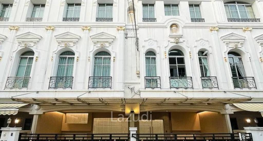 Baan Klang Krung Grande Vienna Rama 3