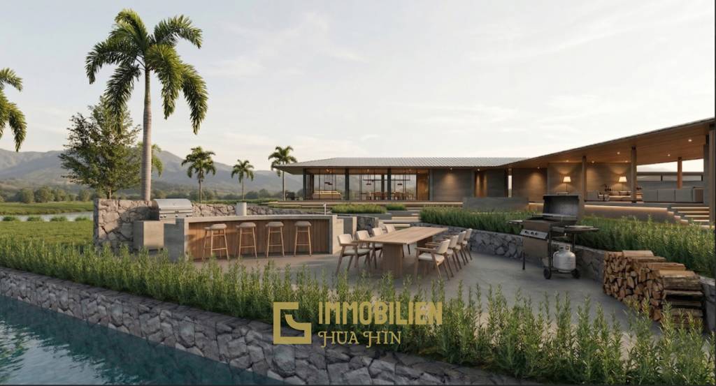 Sirann Thap Tai Hua Hin