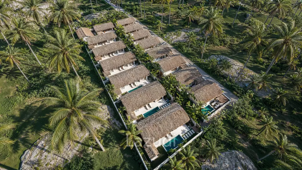 Tropical 2-Bedroom in Peaceful Lipa Noi