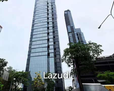 Ashton Silom
