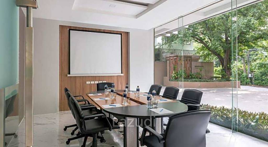 Adelphi Grande Sukhumvit 41