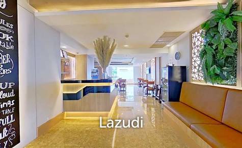 Adelphi Grande Sukhumvit 41