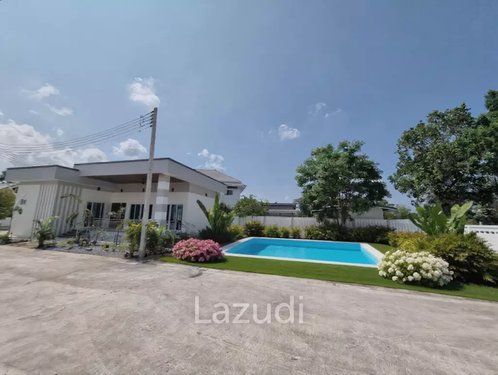 120 sqm 3-BR House in Leo Resort Cha-Am