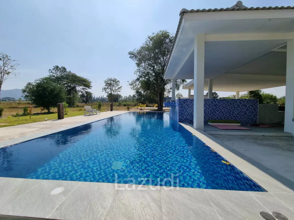 120 sqm 3-BR House in Leo Resort Cha-Am