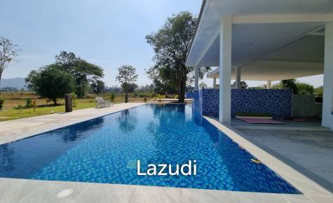 ลีโอ รีสอร์ท (Leo Resort)