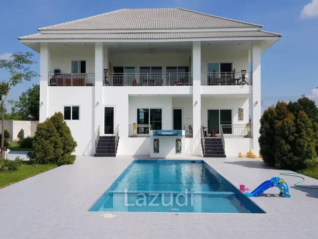 ลีโอ รีสอร์ท (Leo Resort)
