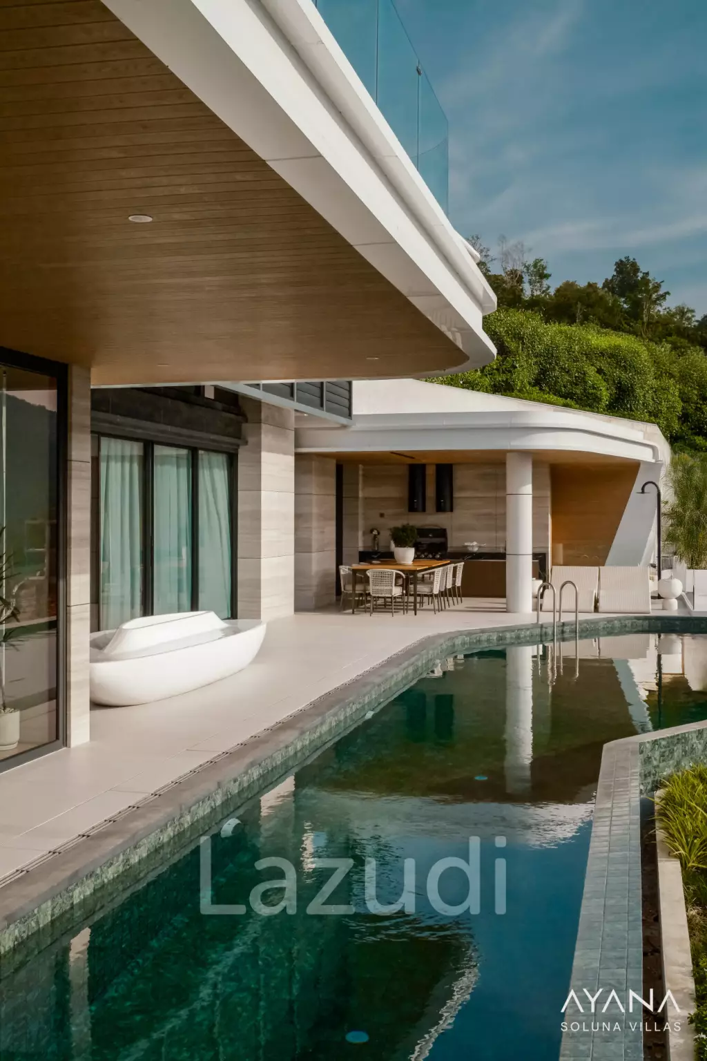4 Bed 4 Bath 741.3 SQ.M Ayana Soluna Villas
