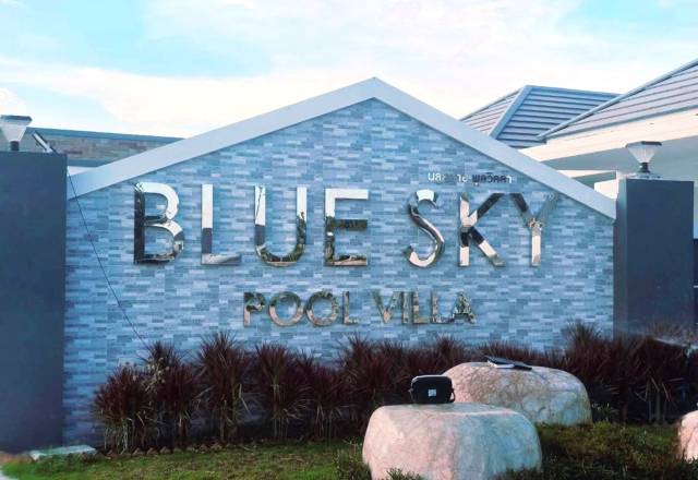 Blue Sky Pool Villa Cha Am