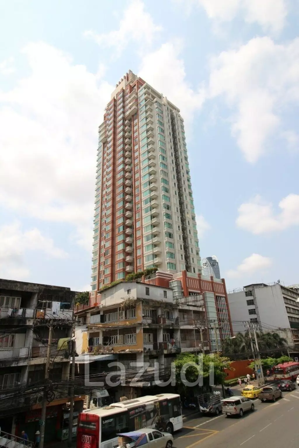 2 Bed 2 Bath 88 SQ.M Manhattan Chidlom