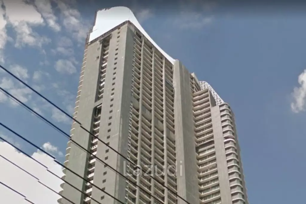 45 sqm river view condoat Menam Residences Bangkok