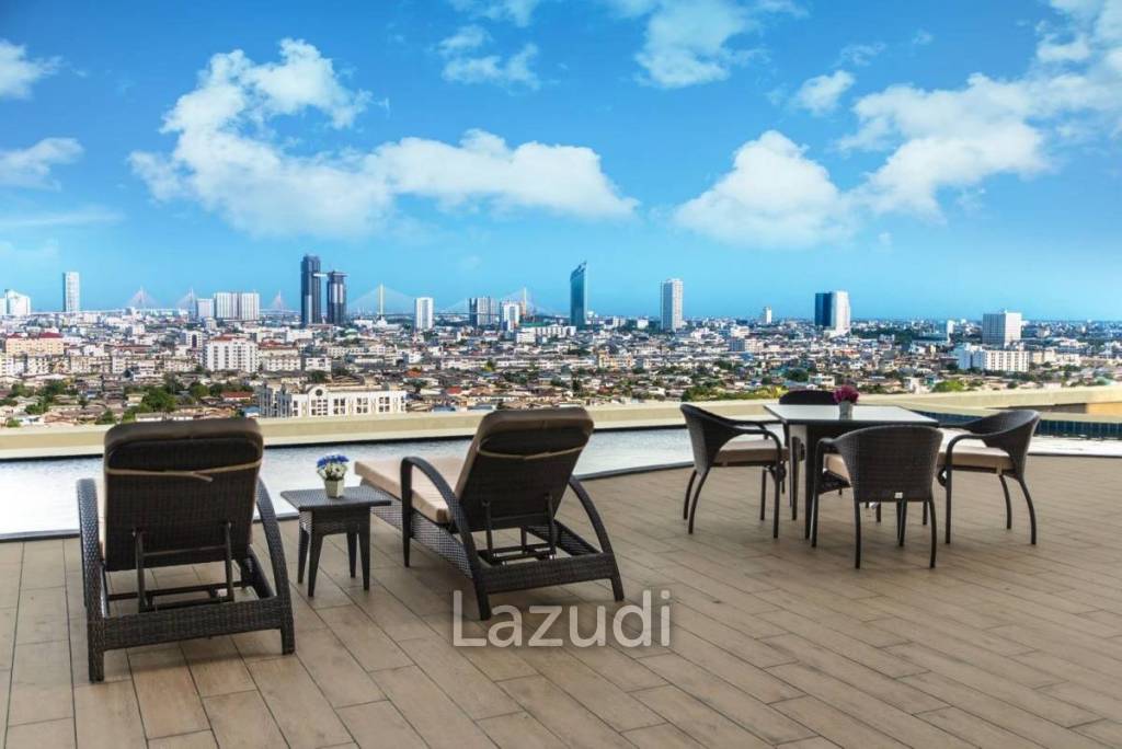 Luxurious 3-Bed Condo at Menam Residences, Bangkok
