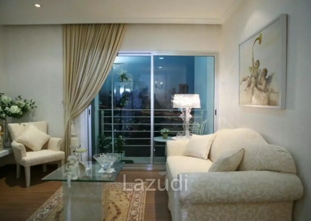 2 Bed 3 Bath 194 SQ.M. My Resort Bangkok