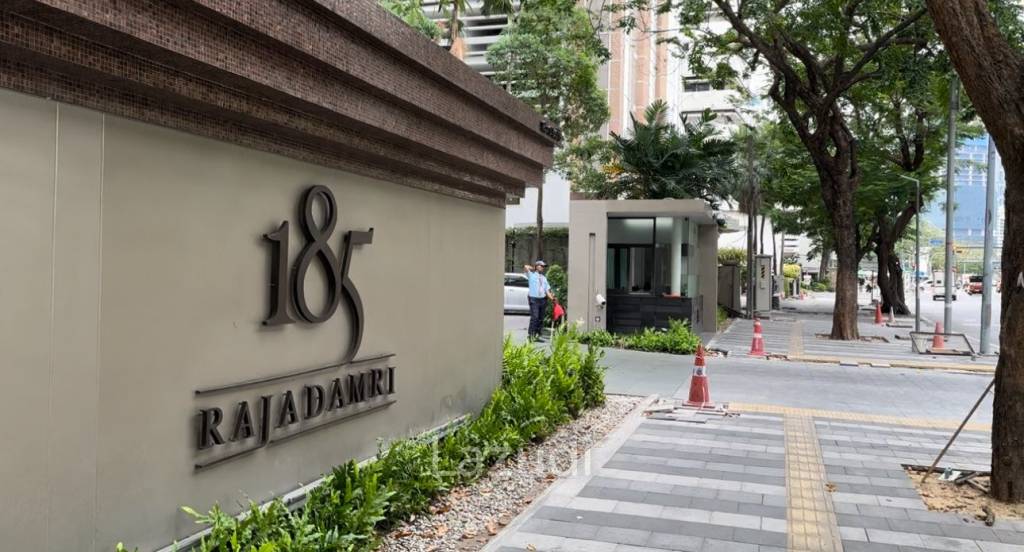 Luxurious Penthouse 386 SQ.M at 185 Rajadamri