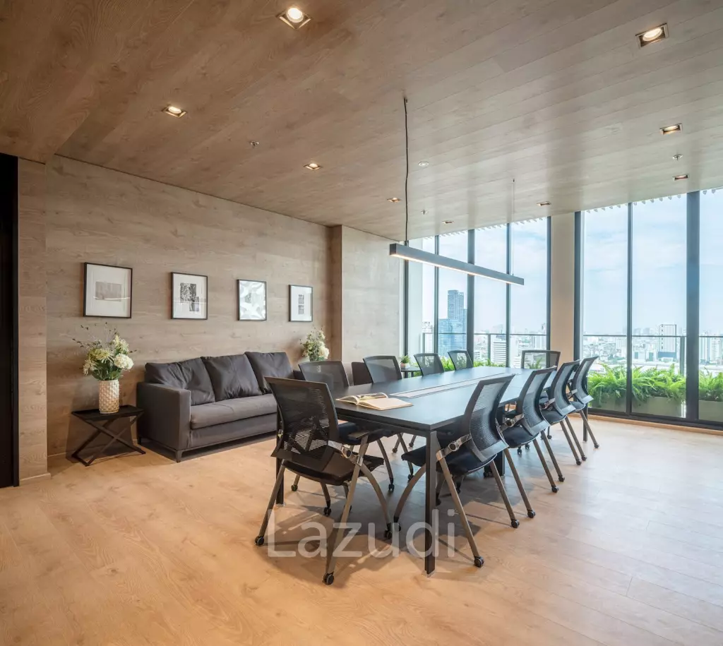 68 sqm 2 Bed Condo Noble Recole Sukhumvit 19 Bangkok