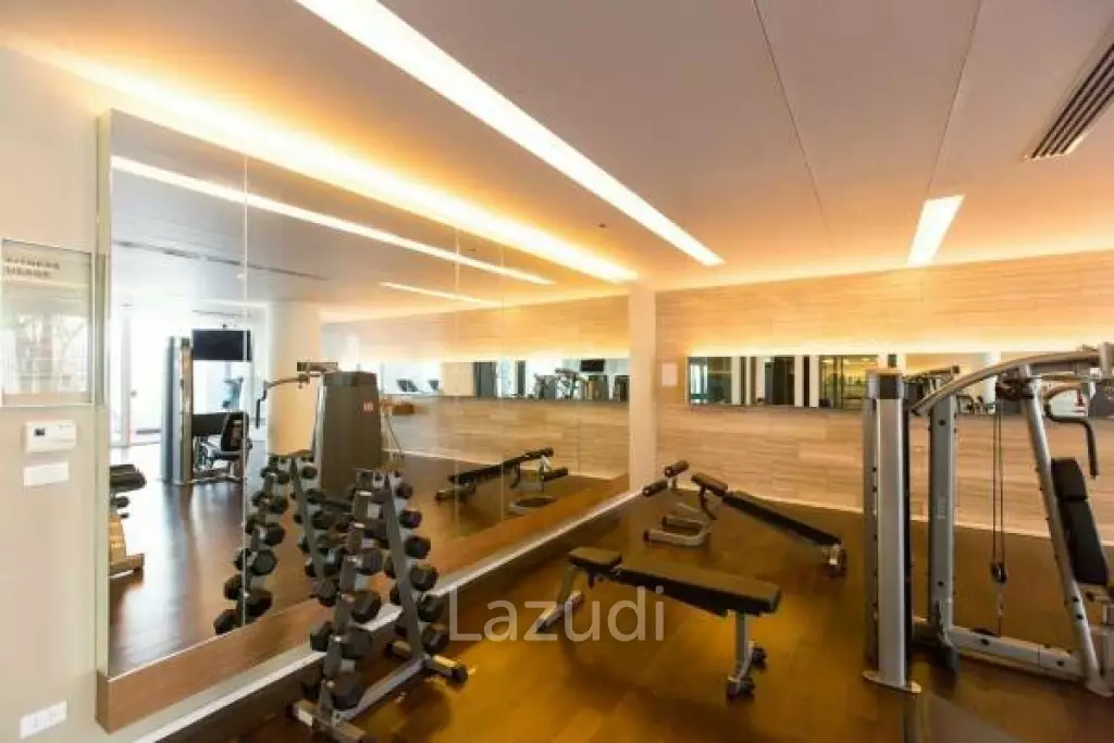 OCAS HUA HIN CONDOMINIUM : 3 bed beach front condo