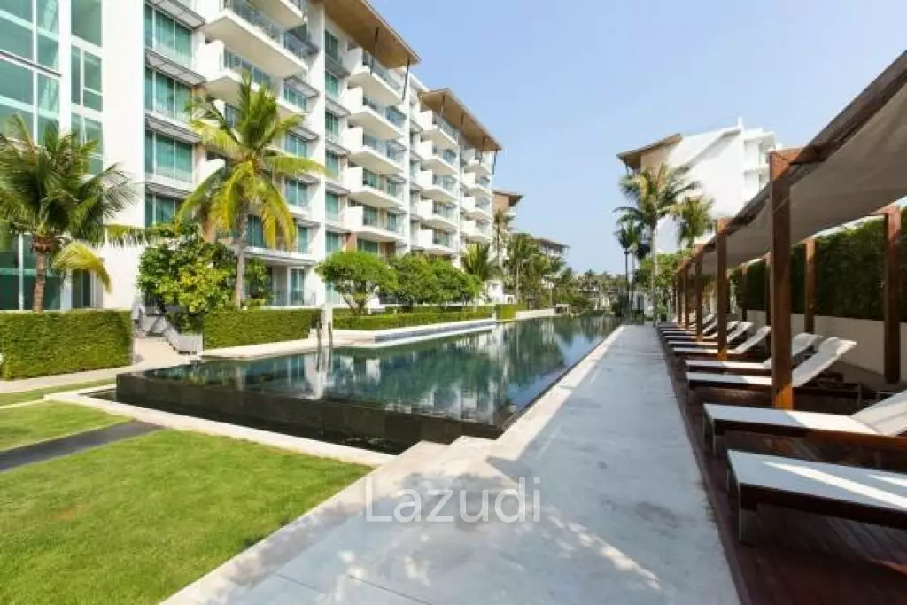 OCAS HUA HIN CONDOMINIUM : 3 bed beach front condo