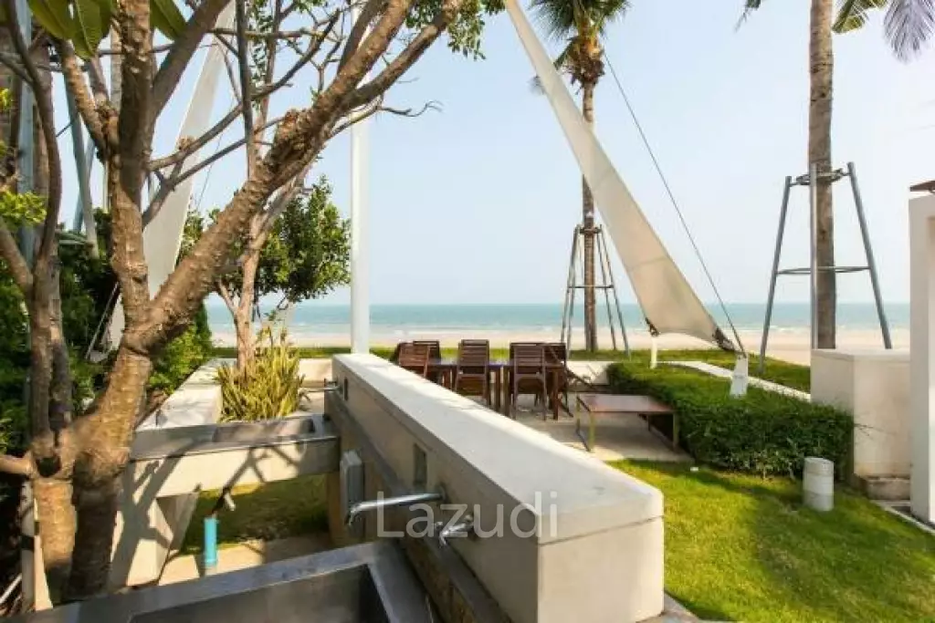 OCAS HUA HIN CONDOMINIUM : 3 bed beach front condo