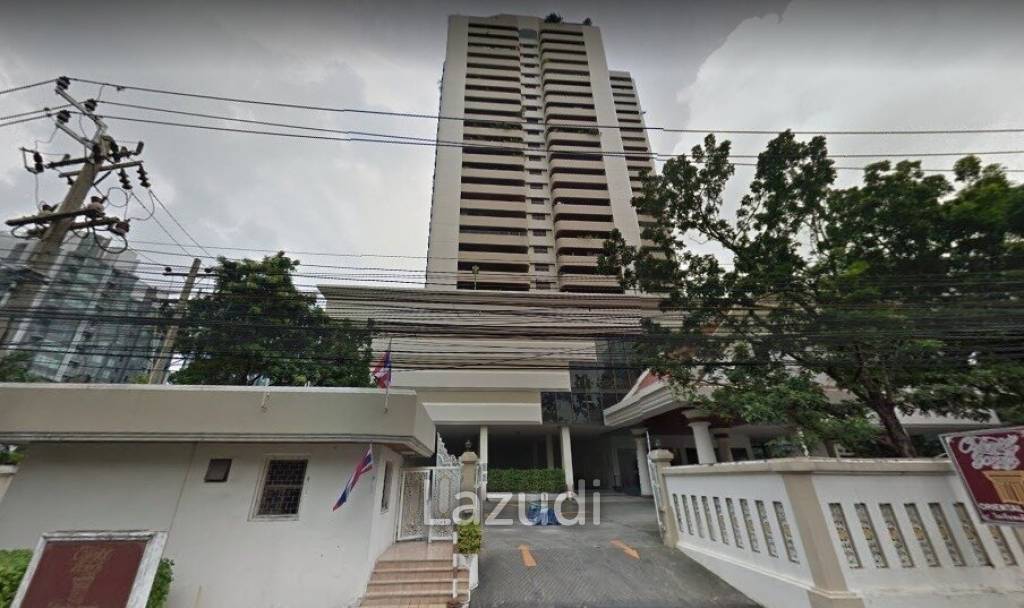 3 Bed 3 Bath 350 SQ.M at Oriental Towers