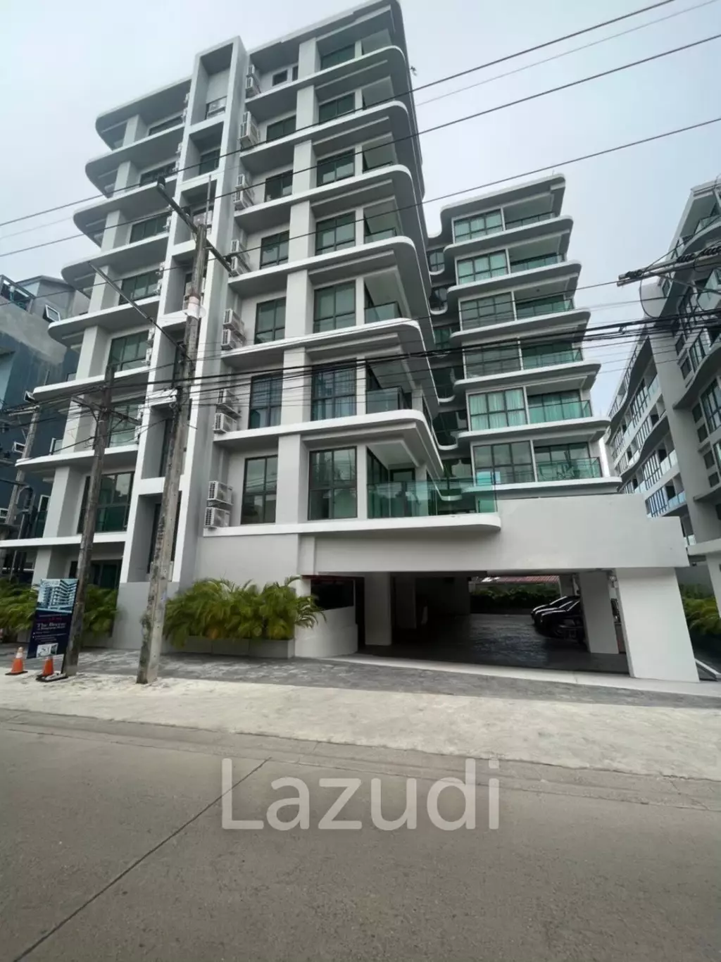 1 Bedroom 1 Bathroom 28.68 SQ.M. The Breeze Bangsaray