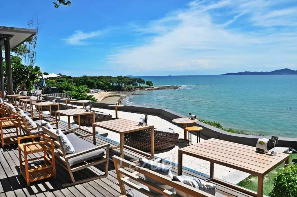 Aurora Pratumnak Luxury Condo for Sale